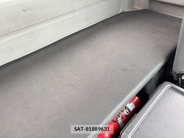 Hino RANGER 2015-04 8458275-15