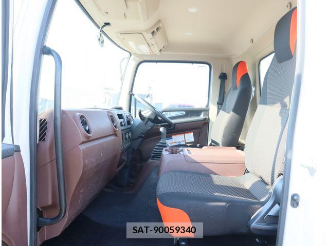 Hino RANGER 2023-03 8485996-26