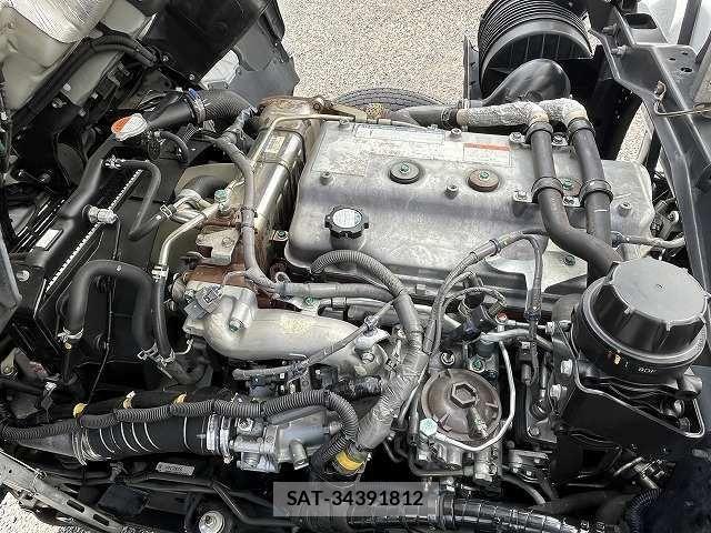 Hino RANGER 2019-08 8486007-16