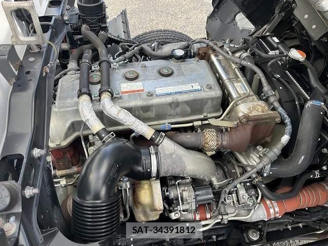 Hino RANGER 2019-08 8486007-17