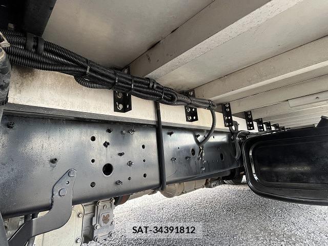 Hino RANGER 2019-08 8486007-18