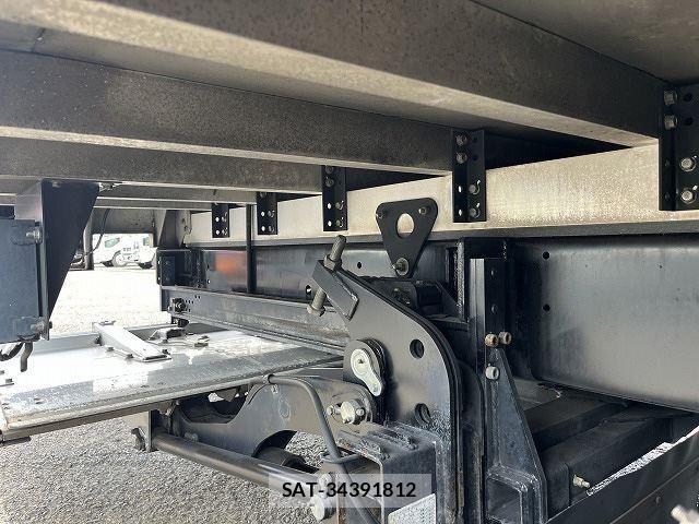 Hino RANGER 2019-08 8486007-19