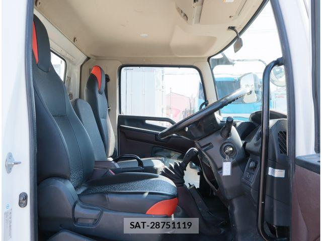Hino RANGER 2017-12 8485999-19