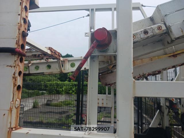 Hino RANGER 2002-01 8486000-27