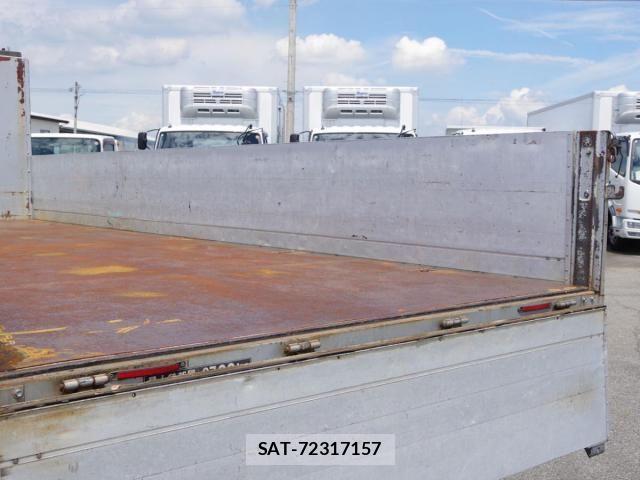 Hino RANGER 2013-05 8486003-13