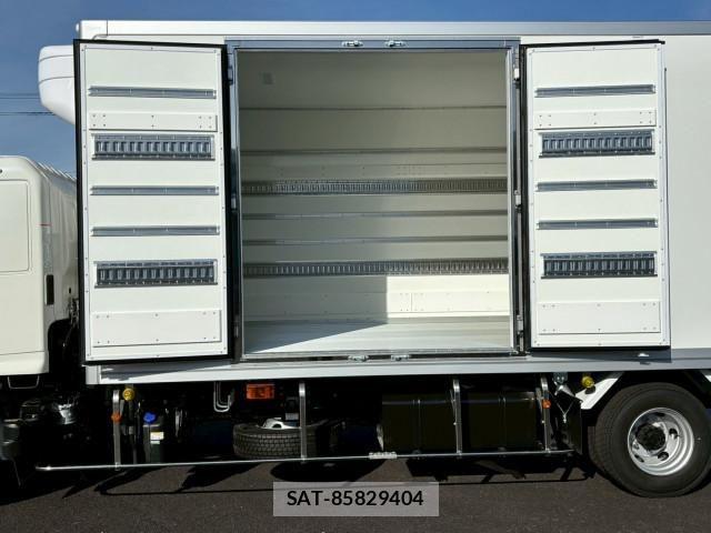 Hino RANGER 2025-07 8485985-16
