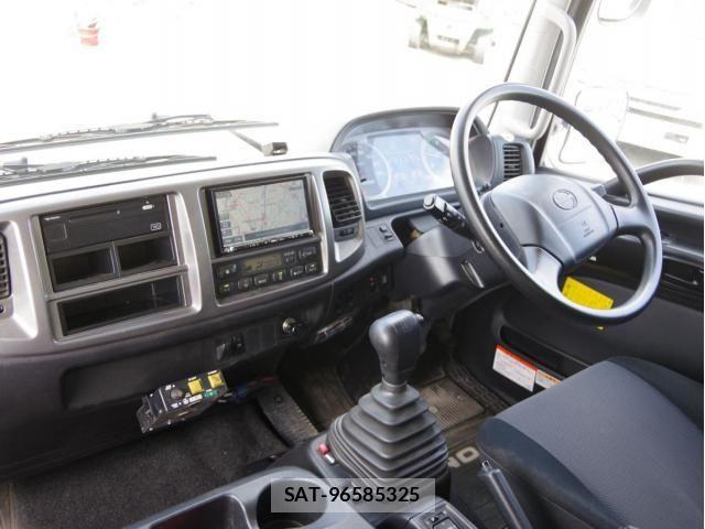 Hino RANGER 2016-03 8485992-22
