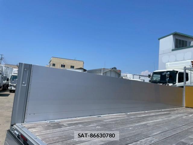 Hino RANGER 2025-09 8485986-10