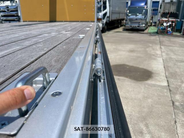 Hino RANGER 2025-09 8485986-17