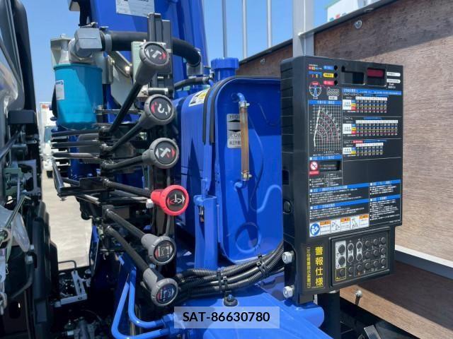 Hino RANGER 2025-09 8485986-23