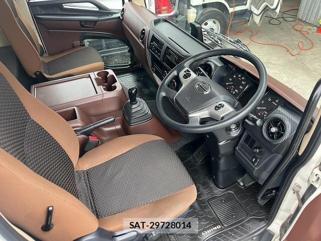Hino RANGER 2018-11 8526896-17