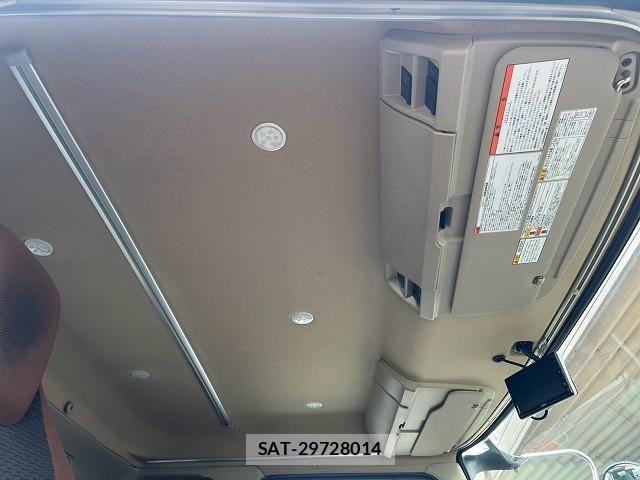 Hino RANGER 2018-11 8526896-19
