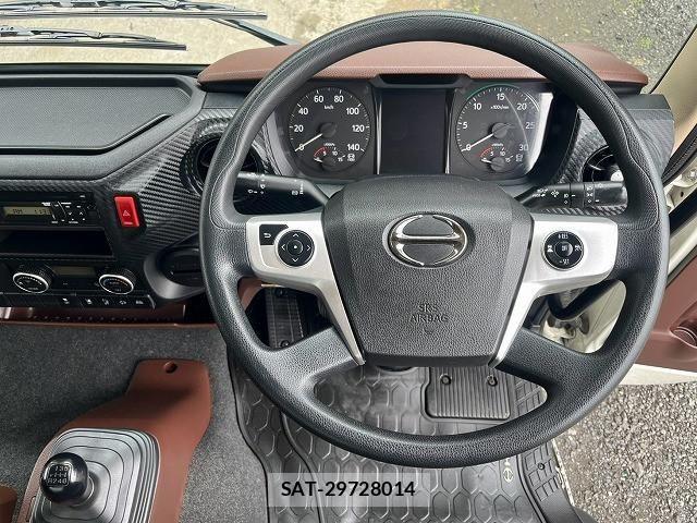 Hino RANGER 2018-11 8526896-23