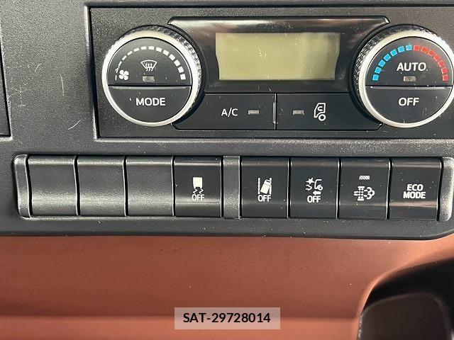 Hino RANGER 2018-11 8526896-27
