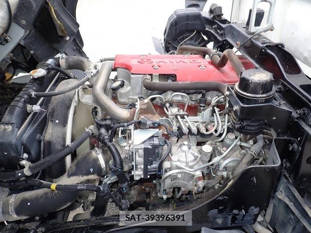 Hino RANGER 2013-10 8526931-23