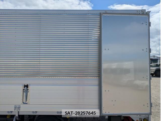 Hino RANGER 2023-08 8526881-15