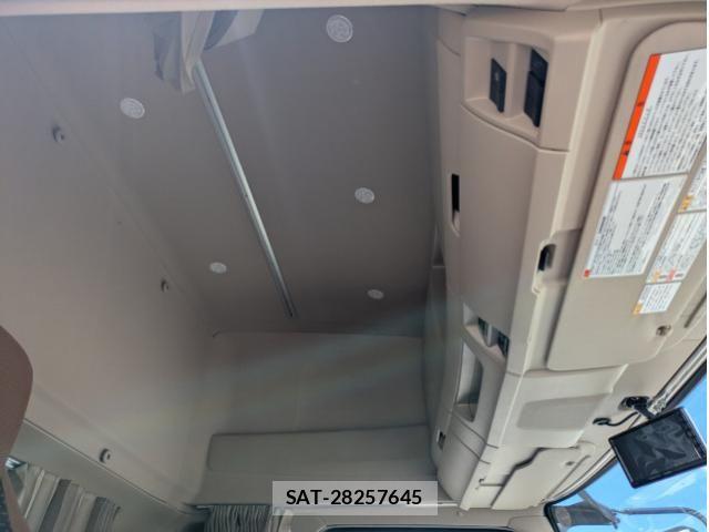 Hino RANGER 2023-08 8526881-25