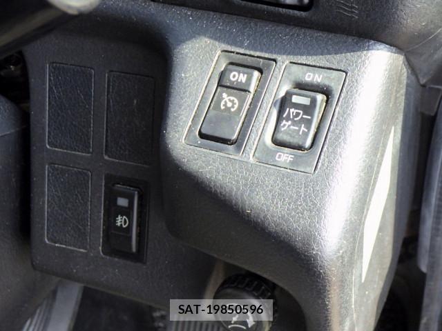 Hino RANGER 2015-08 8528557-23