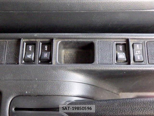 Hino RANGER 2015-08 8528557-25