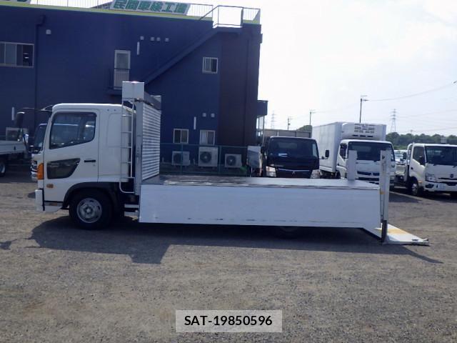 Hino RANGER 2015-08 8528557-7