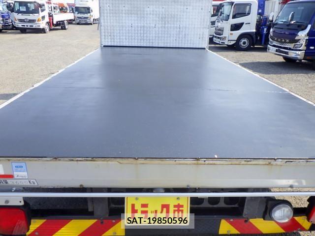 Hino RANGER 2015-08 8528557-8