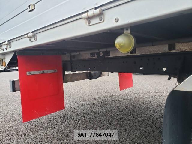 Hino RANGER 2017-01 8526889-19
