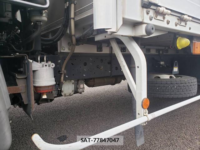 Hino RANGER 2017-01 8526889-20