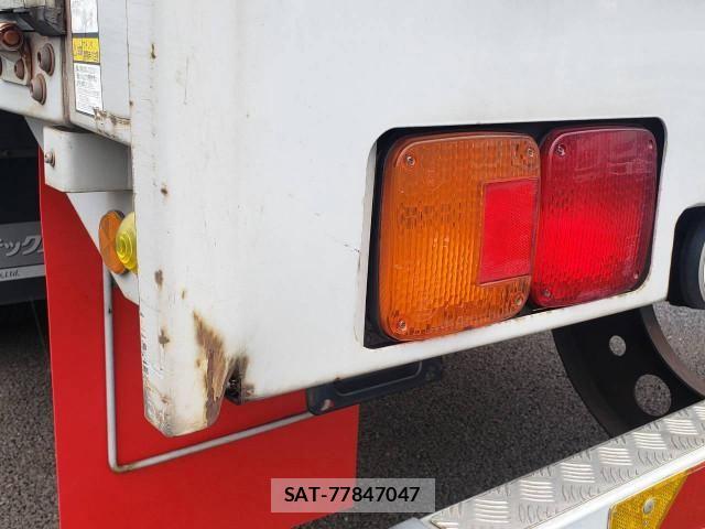 Hino RANGER 2017-01 8526889-26