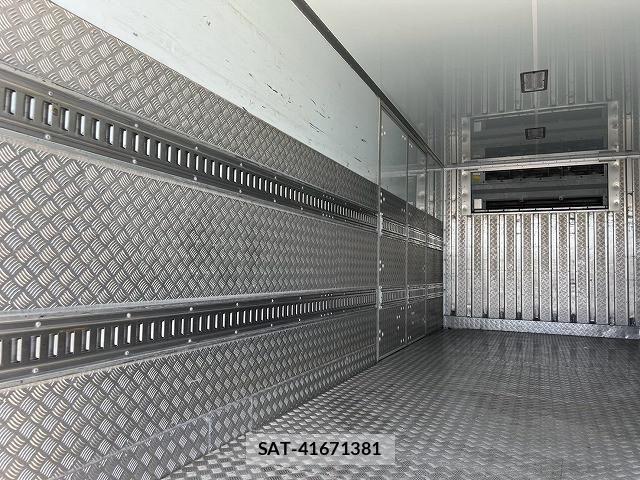 Hino RANGER 2017-11 8526916-12