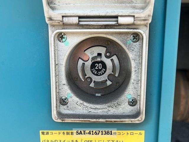 Hino RANGER 2017-11 8526916-15