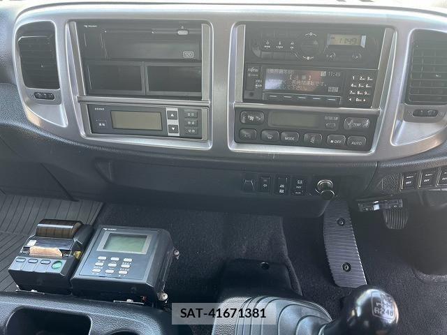 Hino RANGER 2017-11 8526916-27