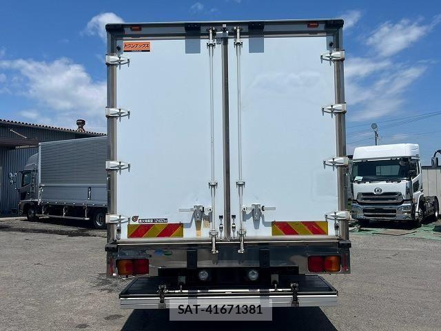 Hino RANGER 2017-11 8526916-6
