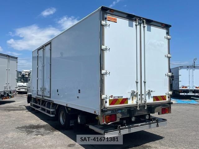 Hino RANGER 2017-11 8526916-7