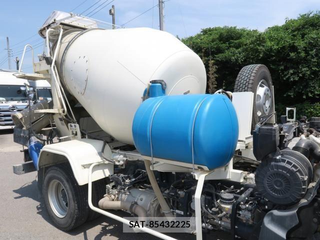 Hino RANGER 2020-11 8526895-13