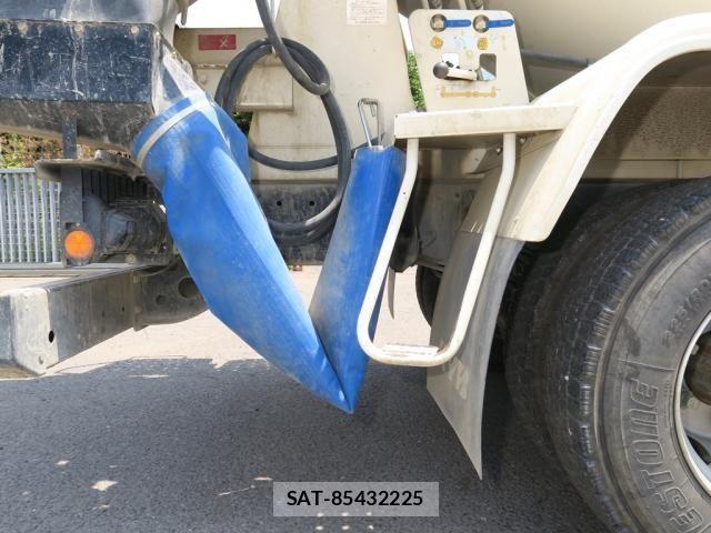 Hino RANGER 2020-11 8526895-17