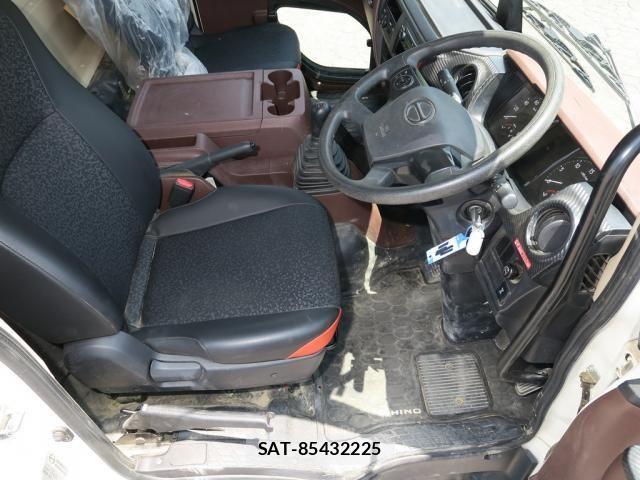 Hino RANGER 2020-11 8526895-28
