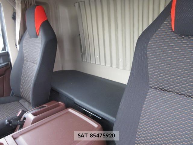 Hino RANGER 2025-11 8526868-20