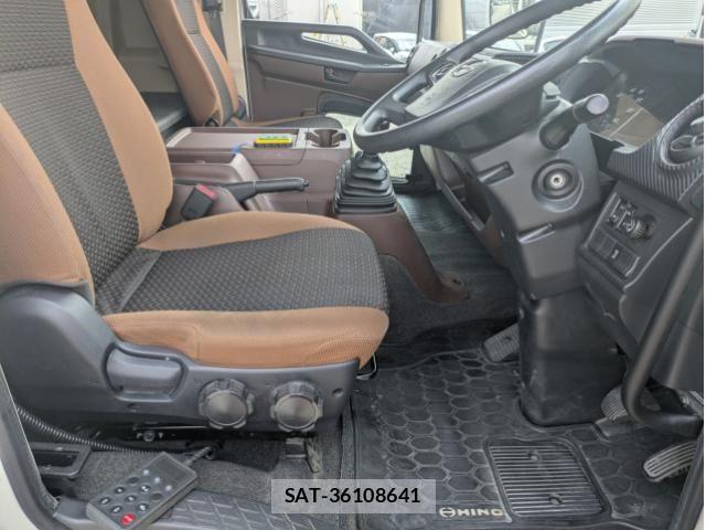Hino RANGER 2023-07 8526888-9