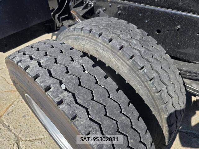 Hino RANGER 2013-09 8526927-24