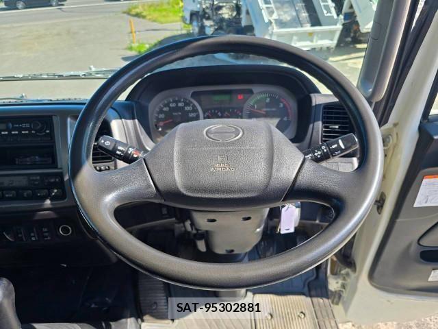 Hino RANGER 2013-09 8526927-26