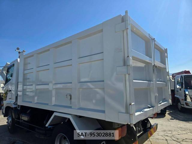 Hino RANGER 2013-09 8526927-8