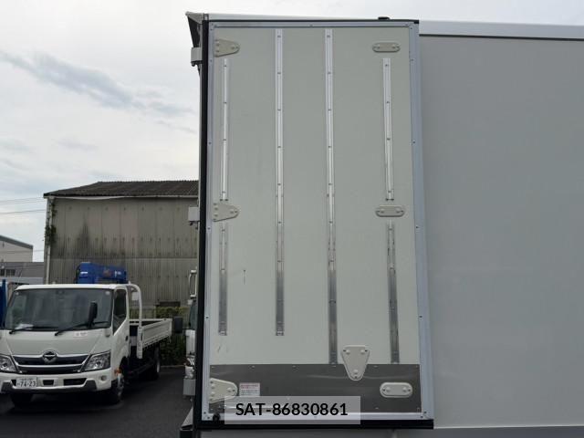Hino RANGER 2025-01 8526877-21
