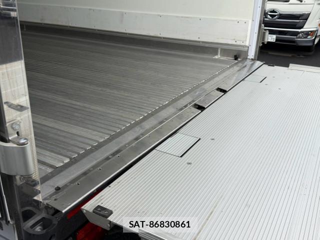 Hino RANGER 2025-01 8526877-24