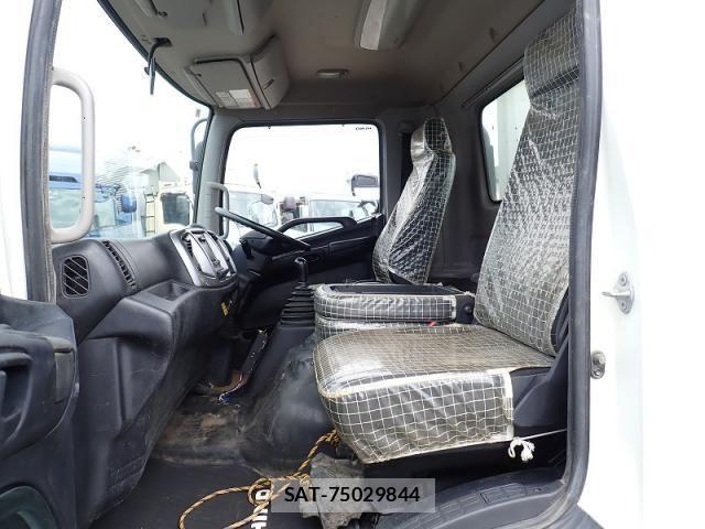 Hino RANGER 2015-12 8526929-12