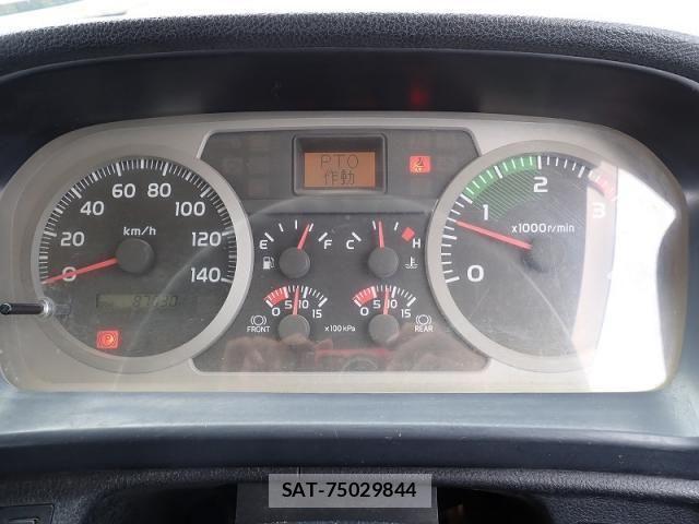 Hino RANGER 2015-12 8526929-13