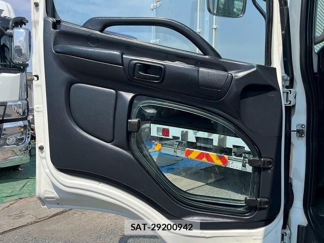 Hino RANGER 2013-12 8526932-24