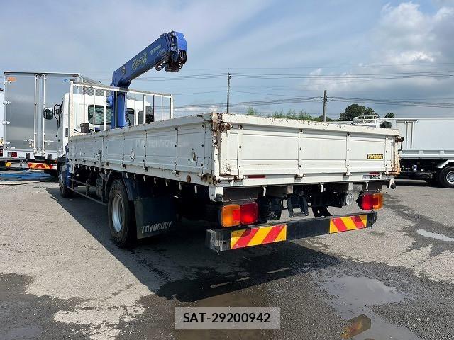 Hino RANGER 2013-12 8526932-8