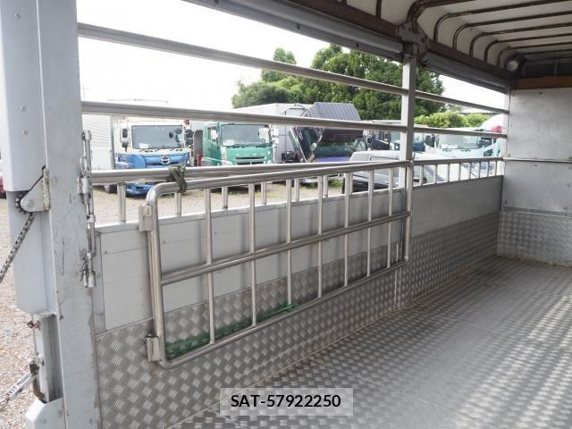 Hino RANGER 2004-07 8526918-23
