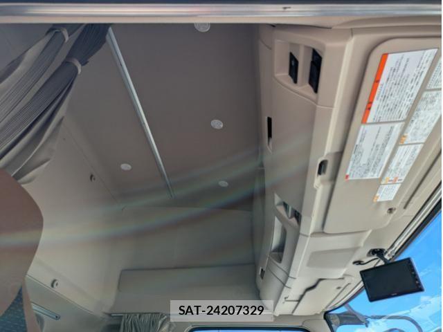 Hino RANGER 2023-08 8526880-9