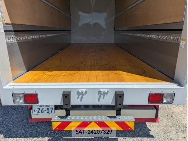 Hino RANGER 2023-08 8526880-17